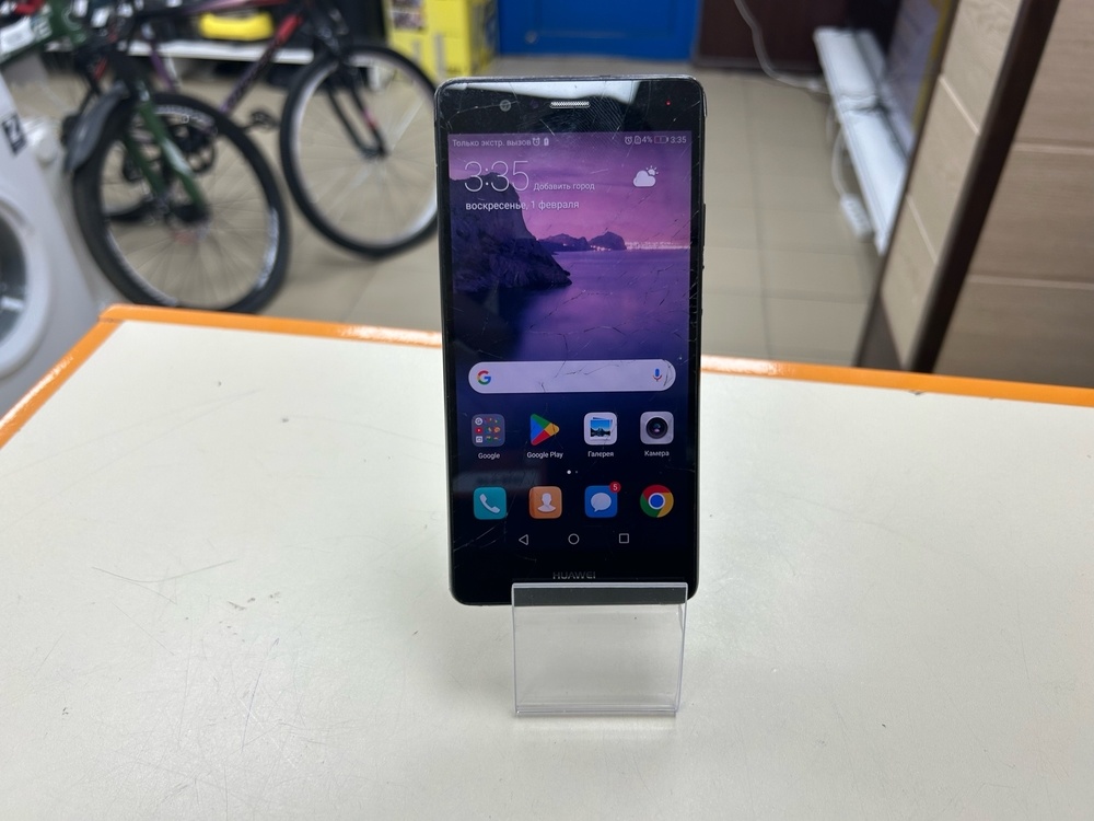 Смартфон Huawei P20 lite