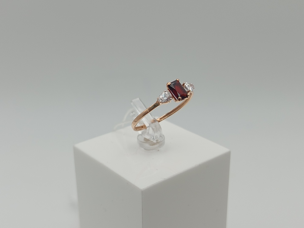 КОЛКМИ585 КОЛЬЦО С КАМНЯМИ (Au 585)