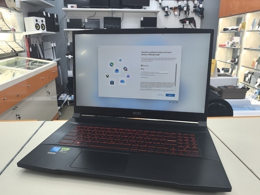 Ноутбук MSI; Core I5-12450H, GeForce RTX 3050, 16 Гб, 500 Гб, Нет