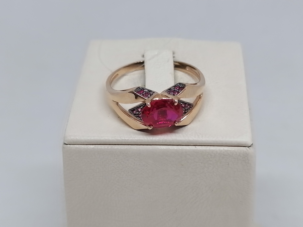 КОЛЬЦО С КАМНЯМИ (Au 585)