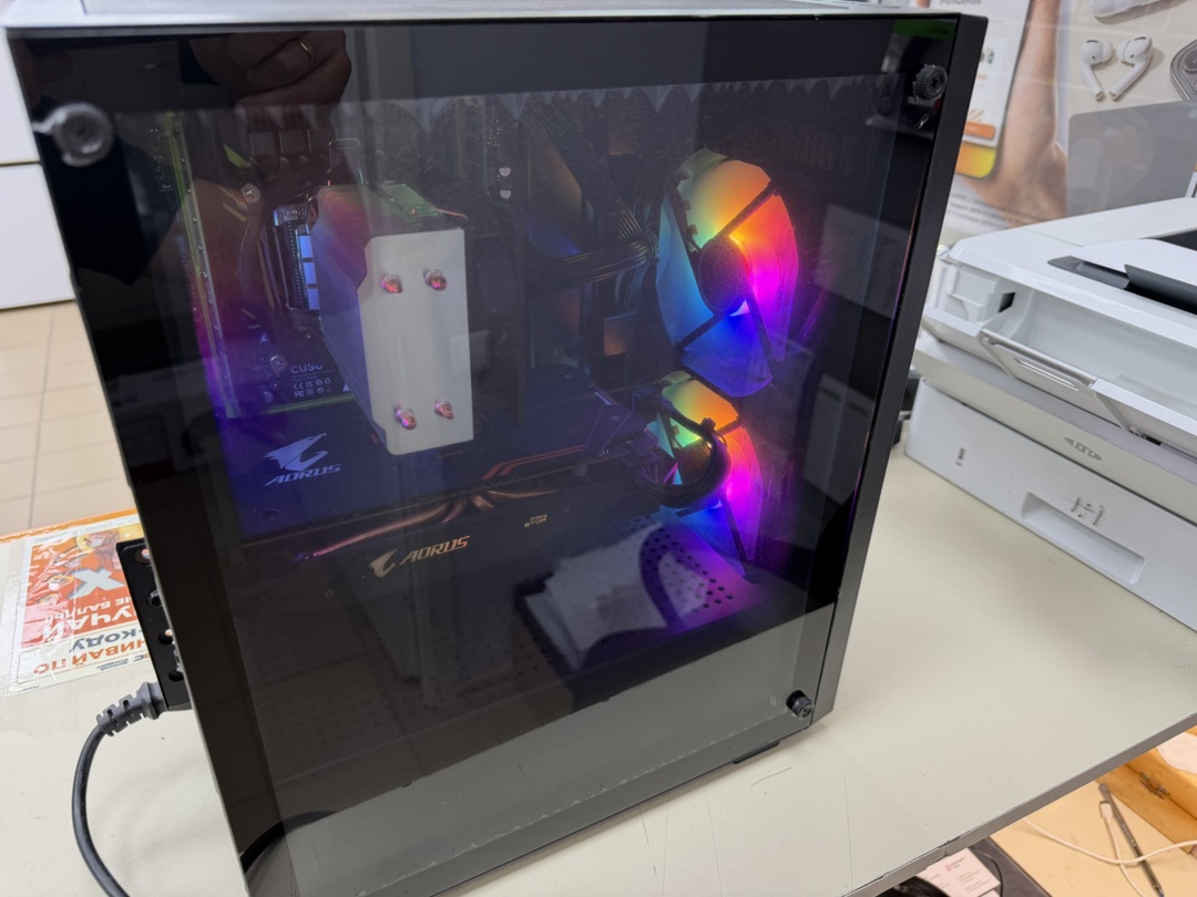 Системный блок Noname; Xeon E5-2640 v3, Radeon RX 580, 16 Гб, 500 Гб, Нет