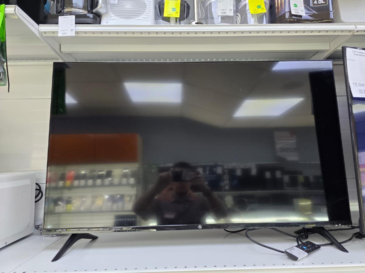 LED Телевизор HI VHIX-43F169MSY