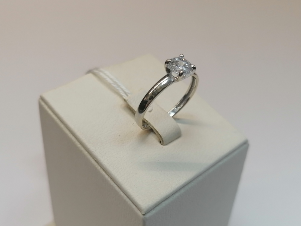 КОЛЬЦО С КАМНЕМ (Au 585)