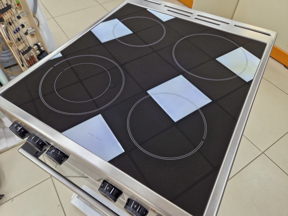 Электрическая плита Gorenje GEC5C40XC