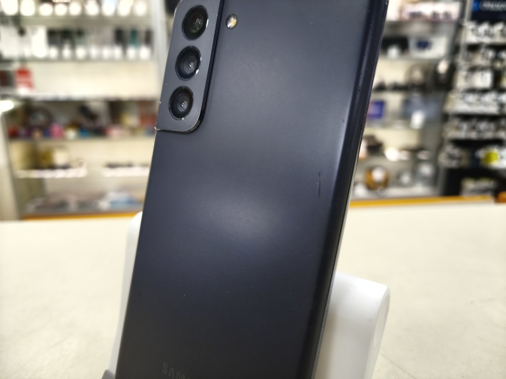 Смартфон Samsung Galaxy S21 5G 8/256