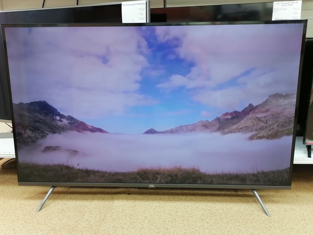 LED Телевизор Artel A55LU8500