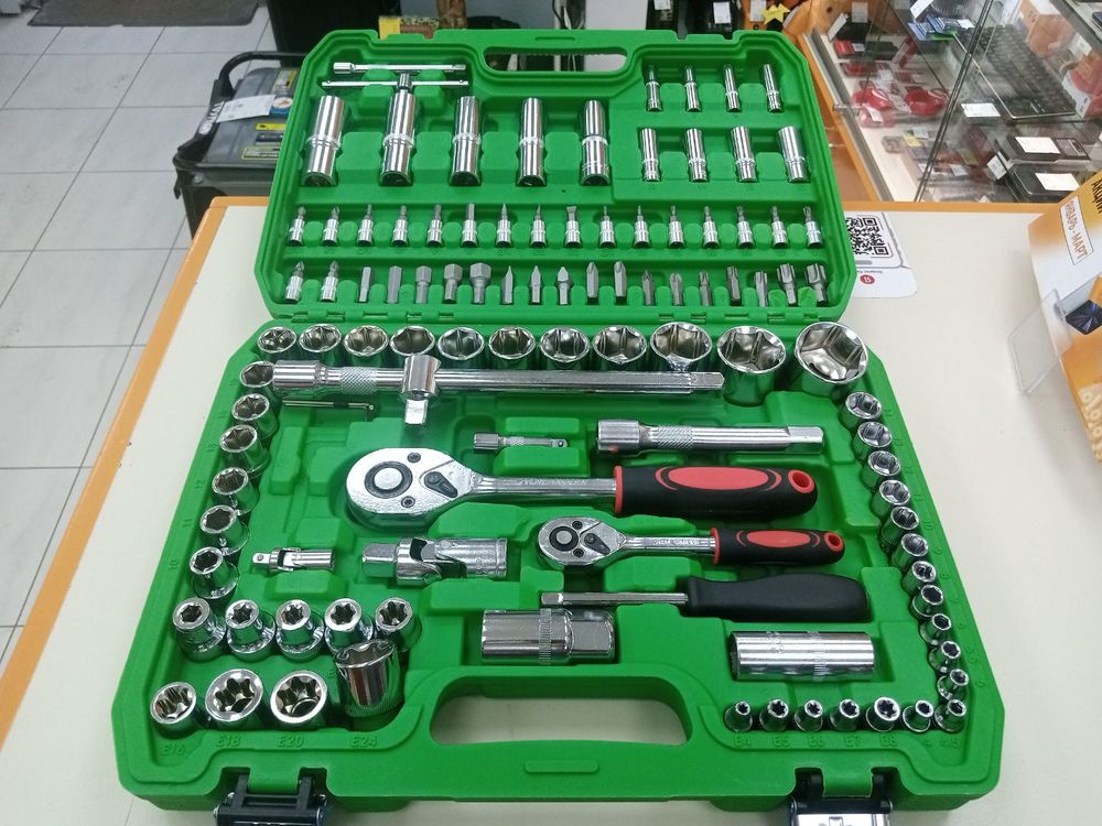 Набор инструментов Prioritet TS-82