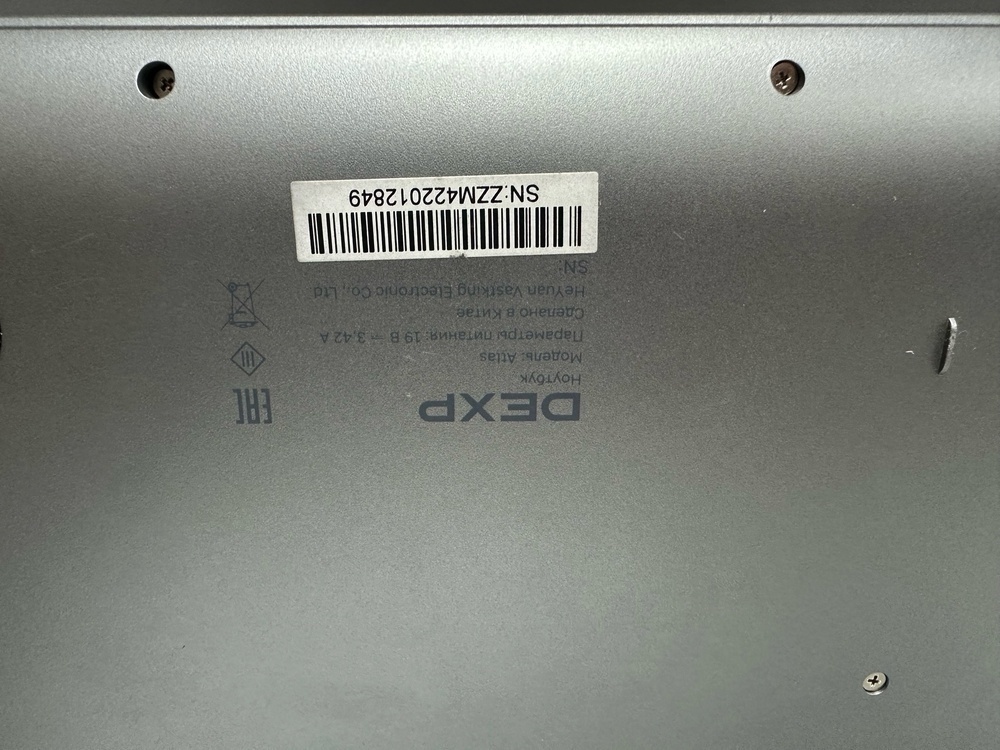 Ноутбук Dexp Atlas A15-A5W402; Ryzen 5 6600H, AMD Radeon (TM) Graphics, 8 Гб, 256 Гб, Нет