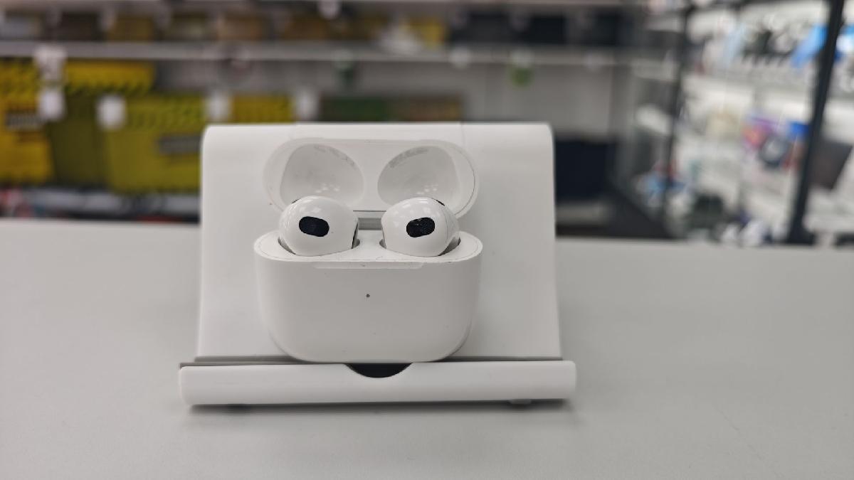 Наушники беспроводные Apple AirPods 3 Lightning