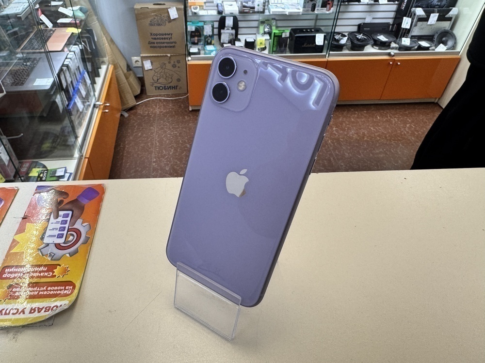 Смартфон Apple iPhone 11 128Gb
