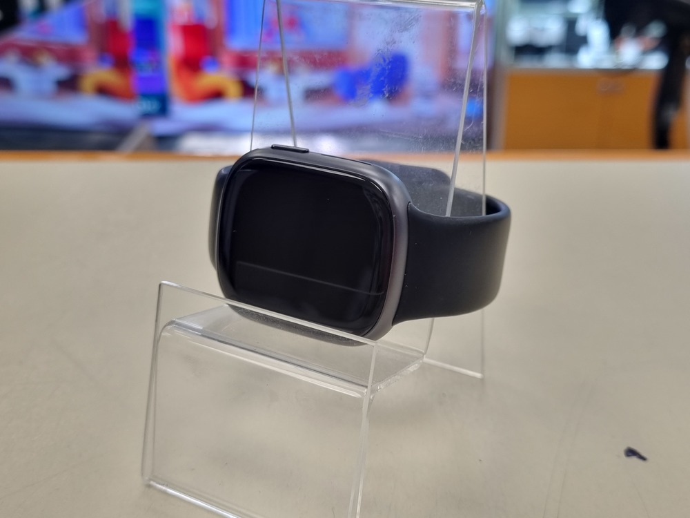 Смарт-часы Honor Watch 4