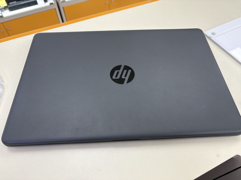 Ноутбук HP 15s-eq2024ur; Ryzen 3-5300U, AMD Radeon (TM) Graphics, 8 Гб, 256 Гб, Нет