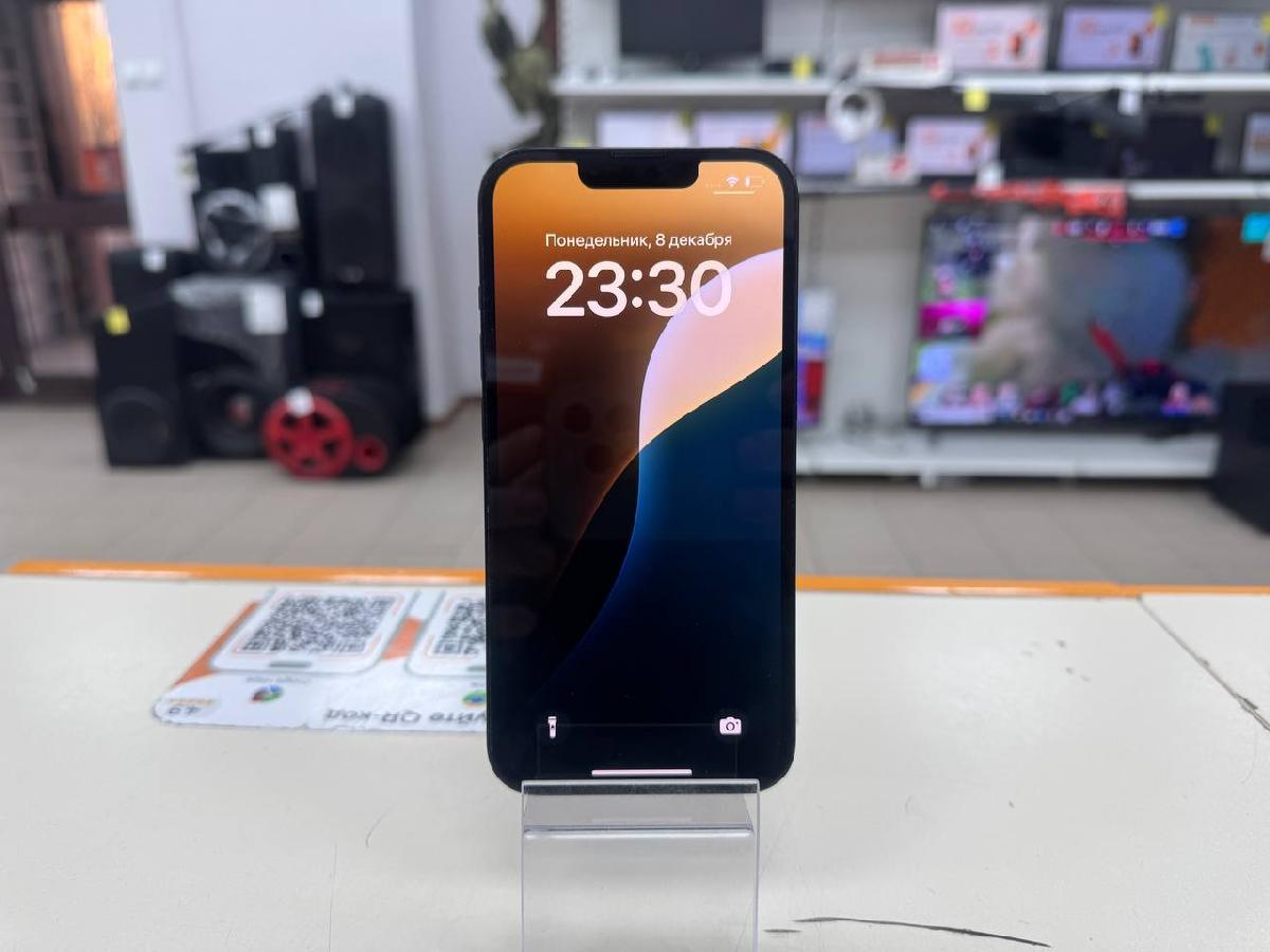 Смартфон Apple iPhone 13 128Gb