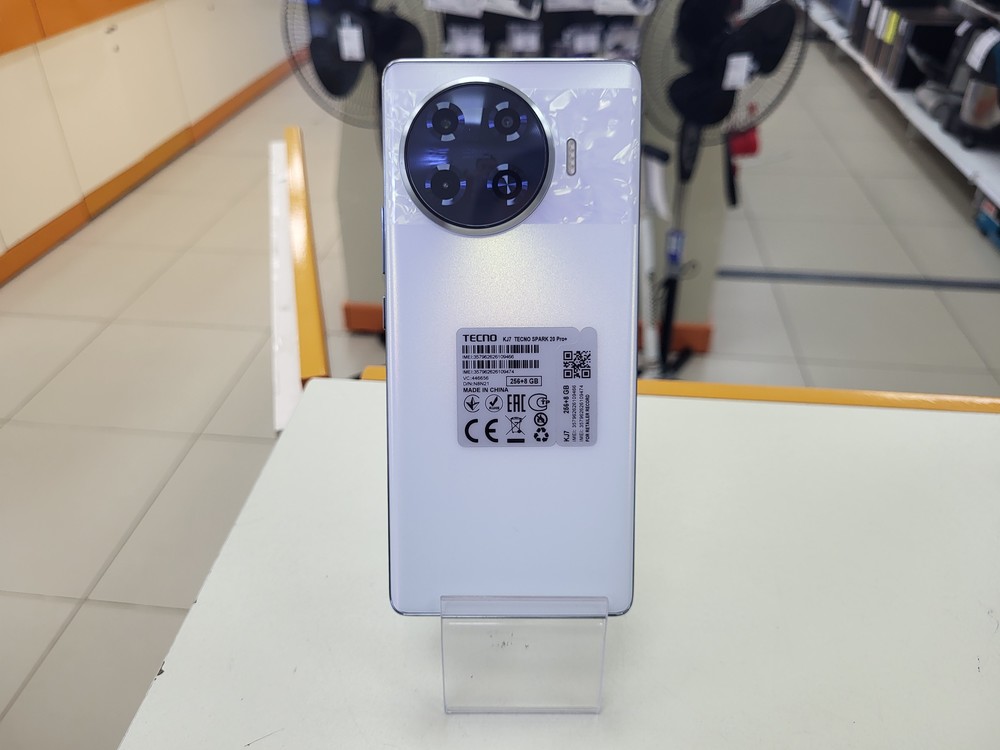 Смартфон Tecno SPARK 20 PRO + 8/256