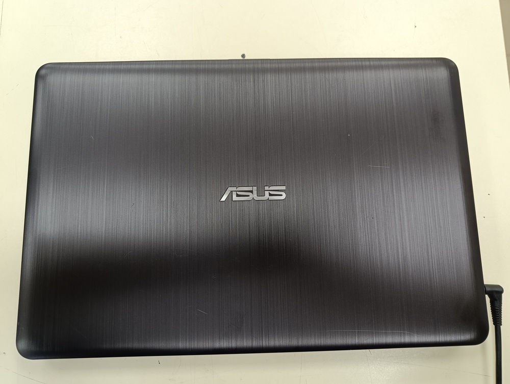 Ноутбук ASUS X541S; Celeron N3060, HD Graphics, 2 Гб, Нет, 500 Гб