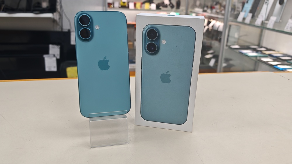 Смартфон Apple Iphone 16 128Gb