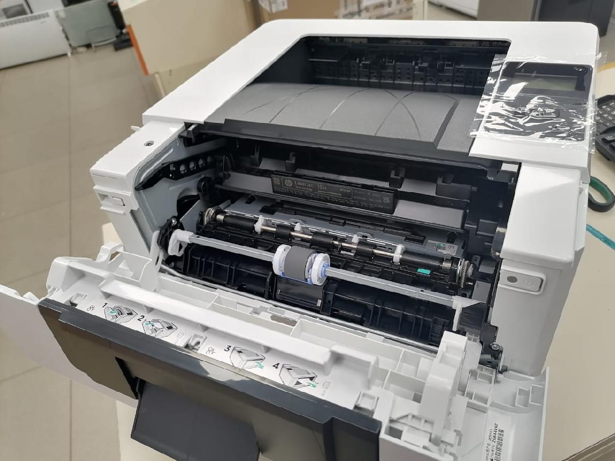 Принтер HP 4003dn