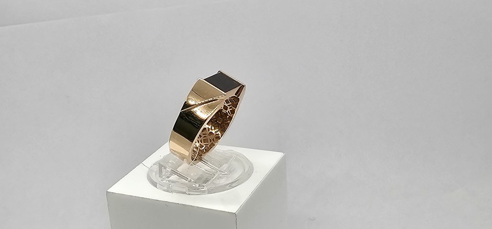 КОЛЬЦО ПЕЧАТКА с камнем (Au 585)