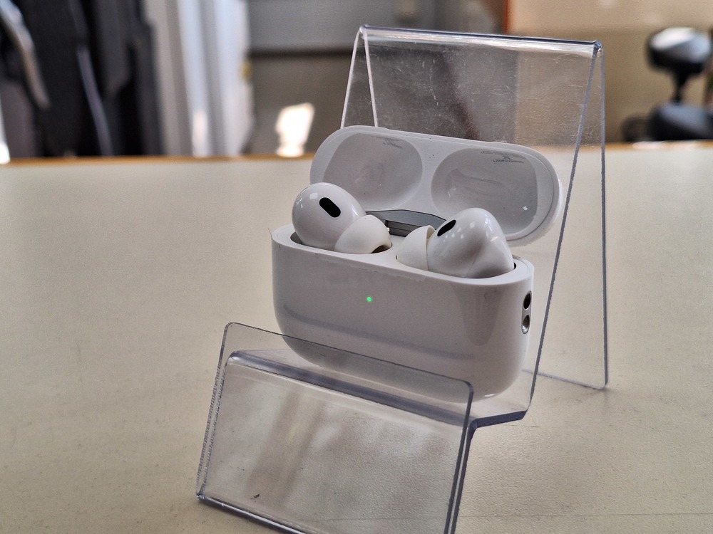 Наушники беспроводные Apple AirPods Pro 2 Gen