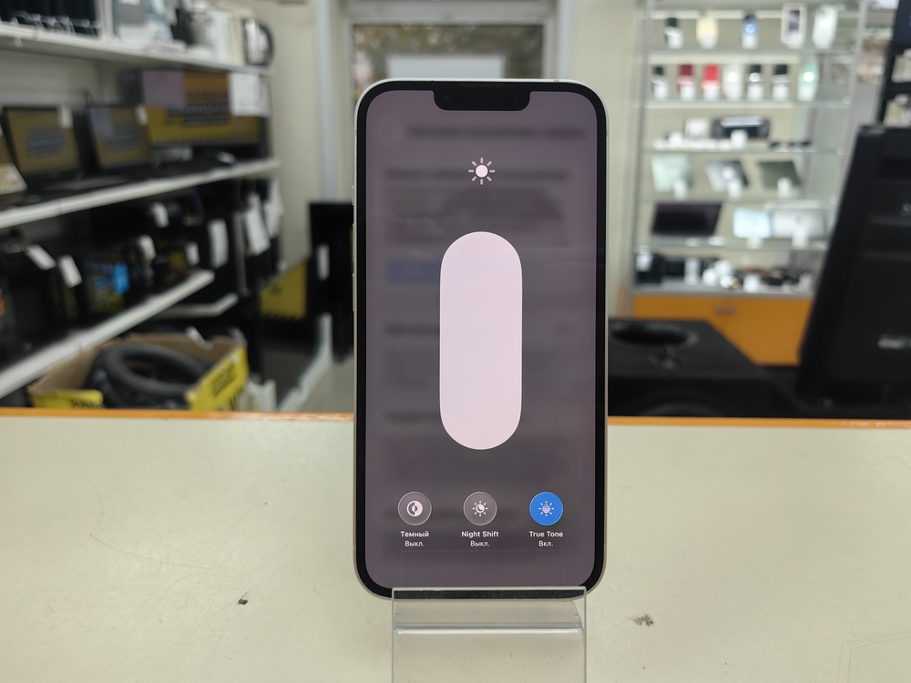 Смартфон Apple iPhone 13 128Gb