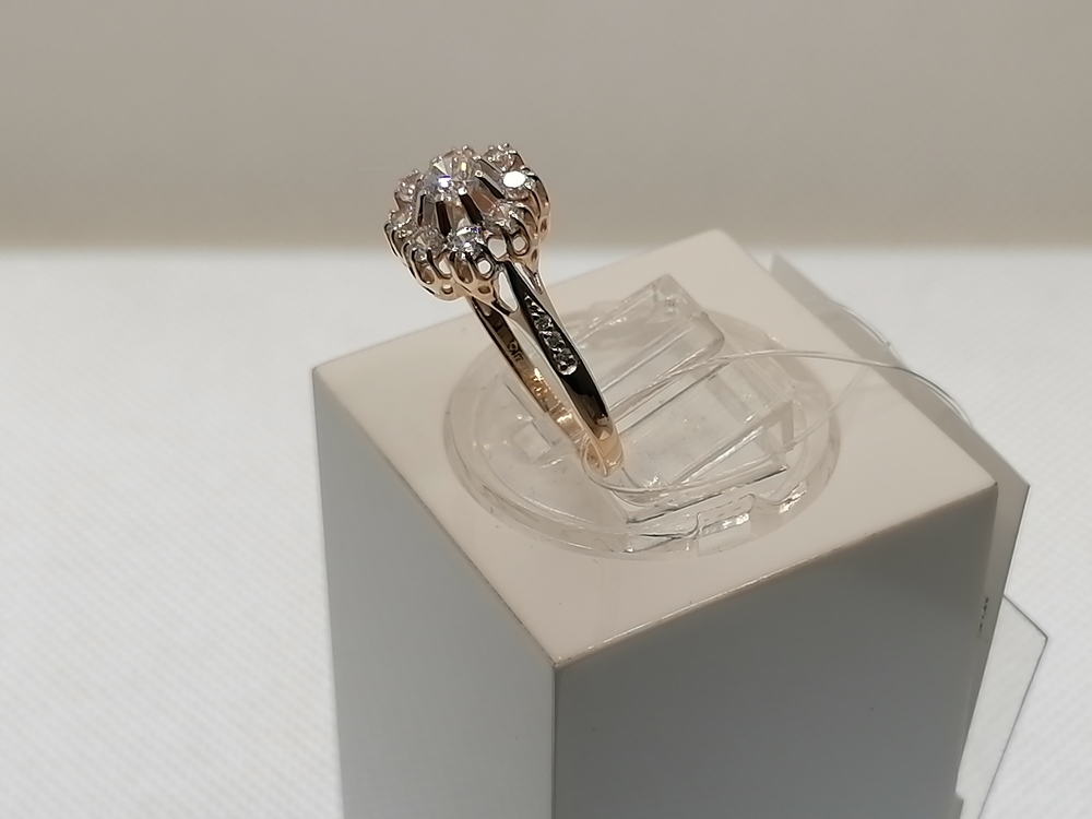 КОЛЬЦО С КАМНЯМИ (Au 585)