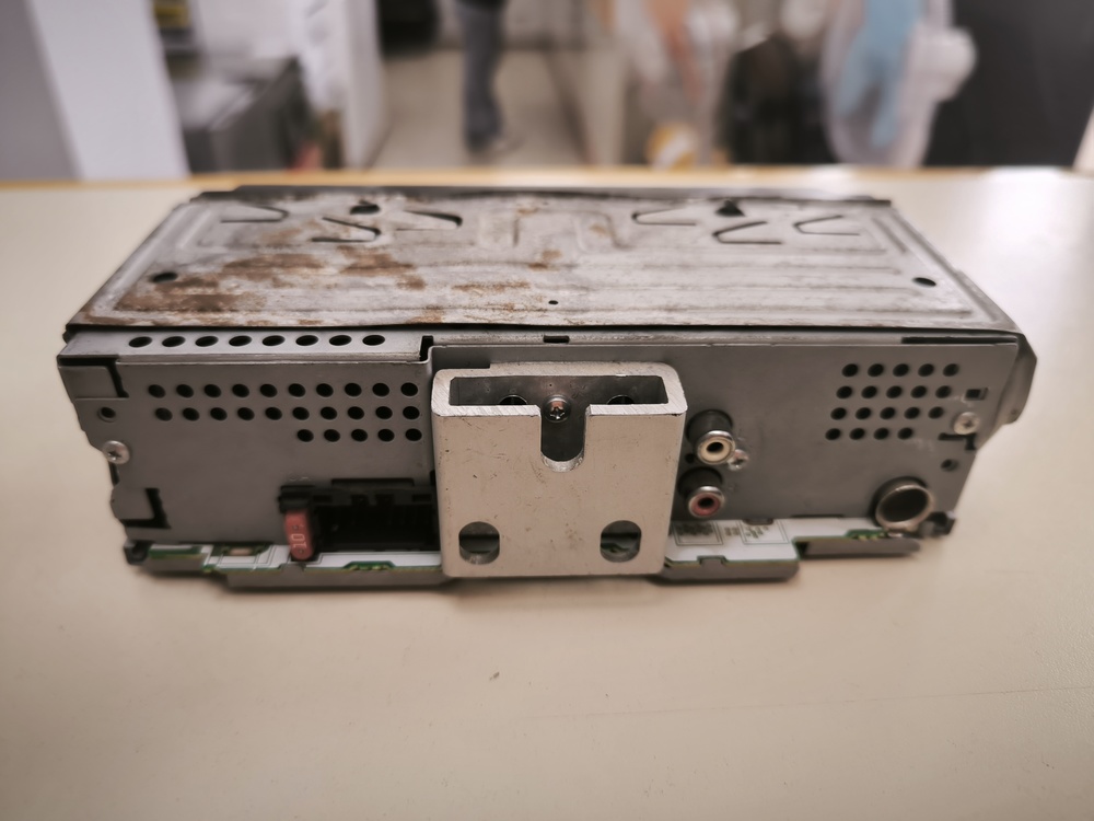 Автомагнитола Pioneer MVH-170UB