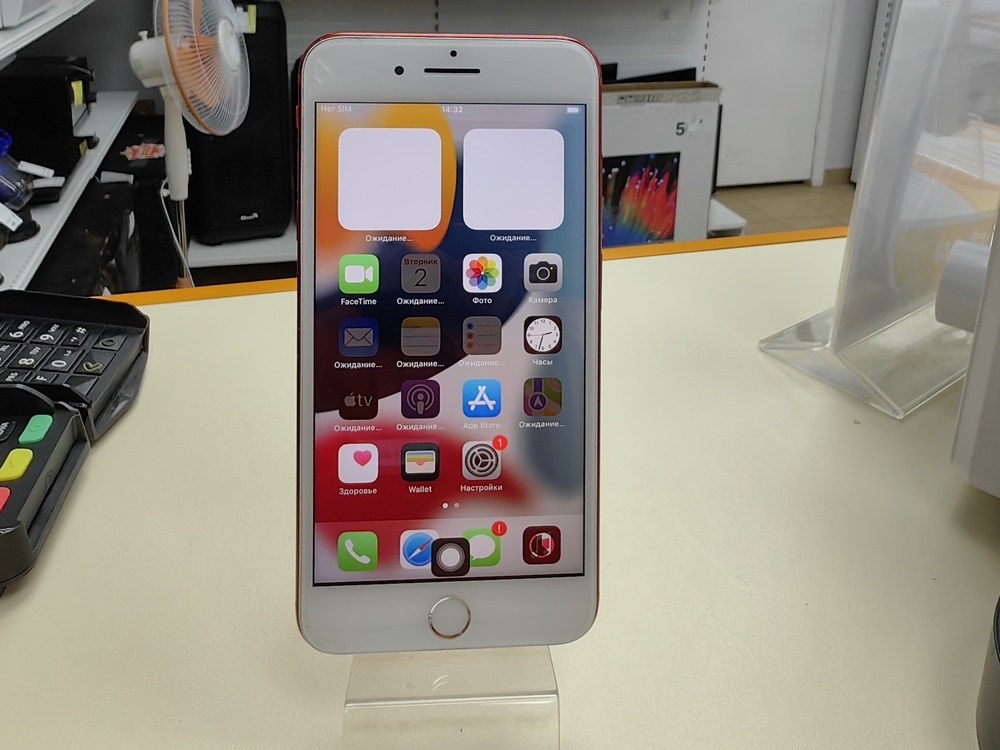 Смартфон Apple iPhone 7 Plus 32Gb