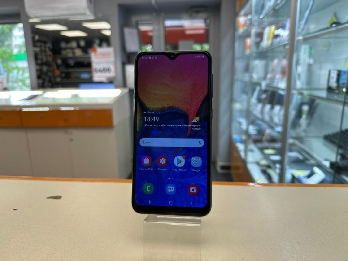 Смартфон Samsung Galaxy A10 2/32