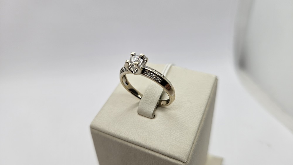 КОЛЬЦО БРИЛЛИАНТ Au 585