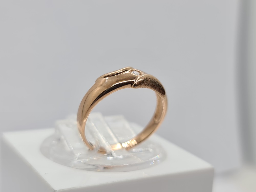 КОЛКМ585 КОЛЬЦО С КАМНЕМ (Au 585)