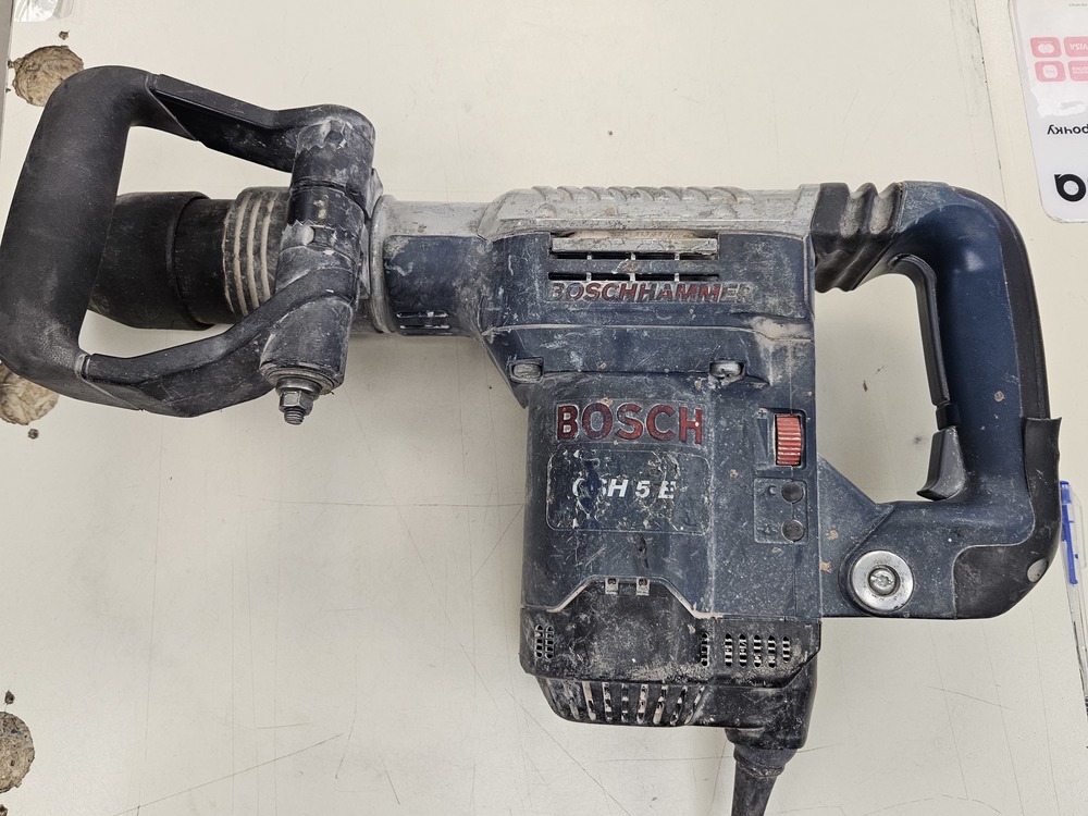 Перфоратор Bosch GBH5-40