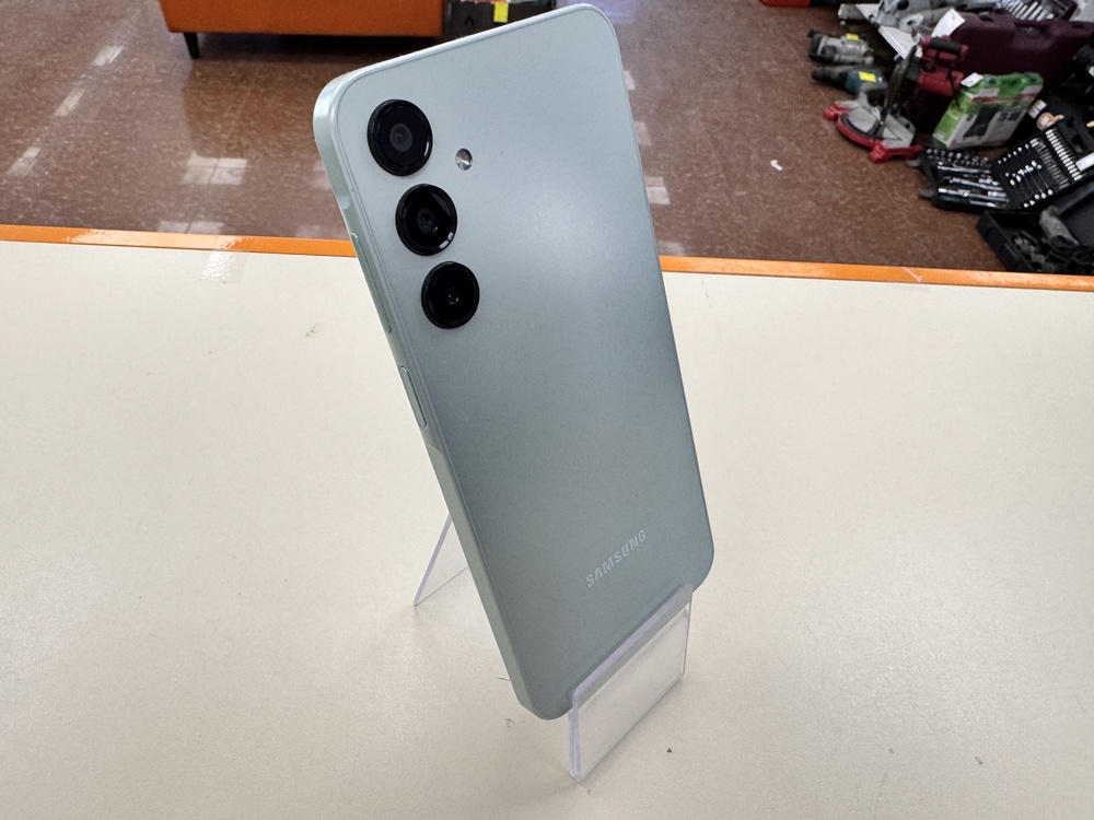 Смартфон Samsung Galaxy A16 4/128