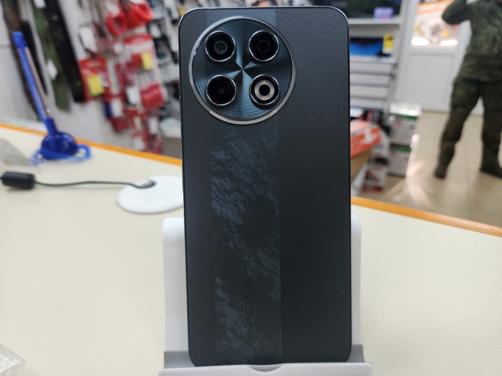 Смартфон Tecno SPARK 30 PRO 8/128