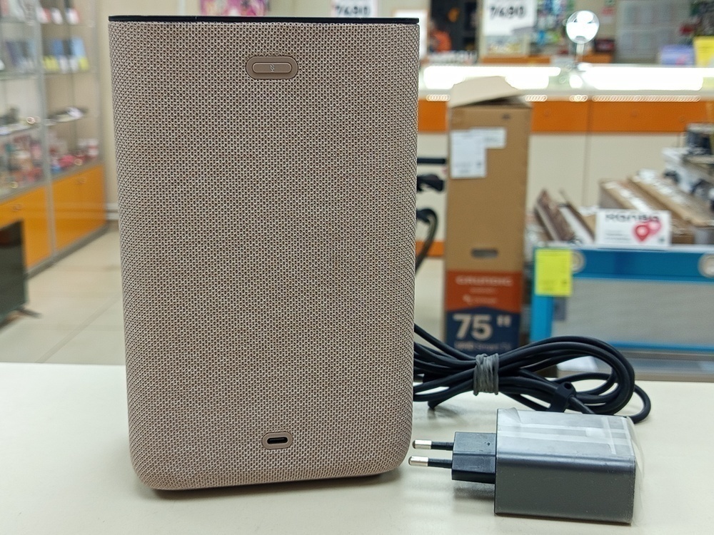 Умная колонка Яндекс Станция 2