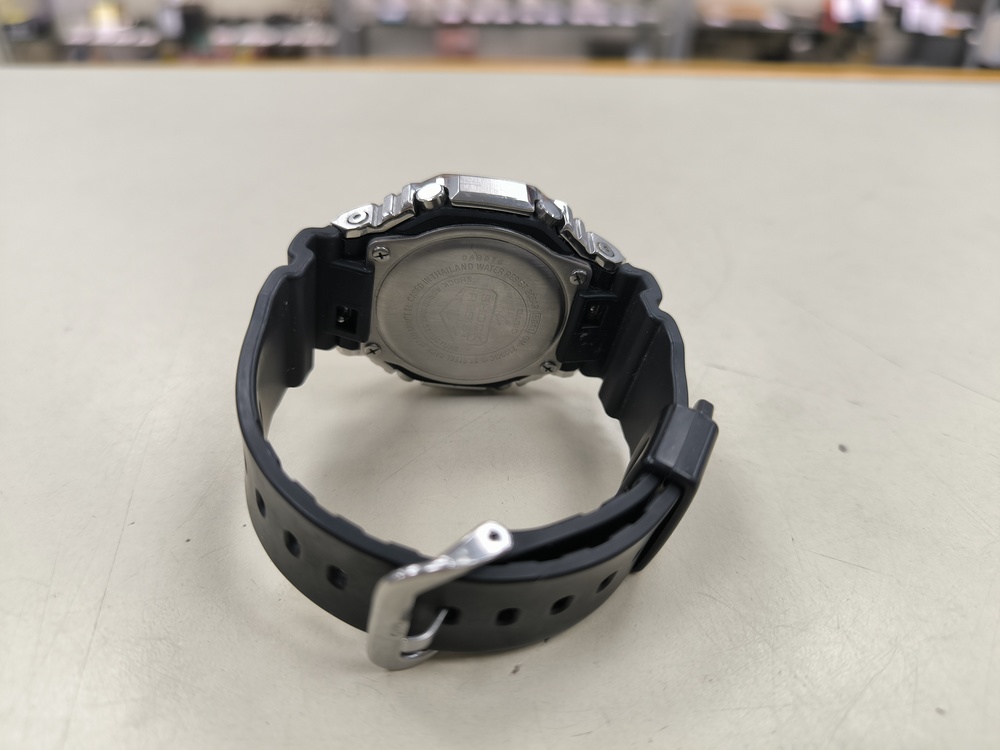 Часы наручные Casio GM-2100GC-1A