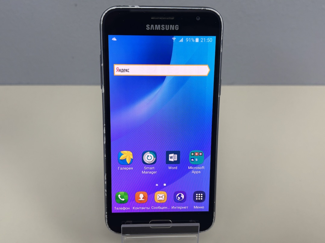 Смартфон Samsung Galaxy J3 2017 2/16