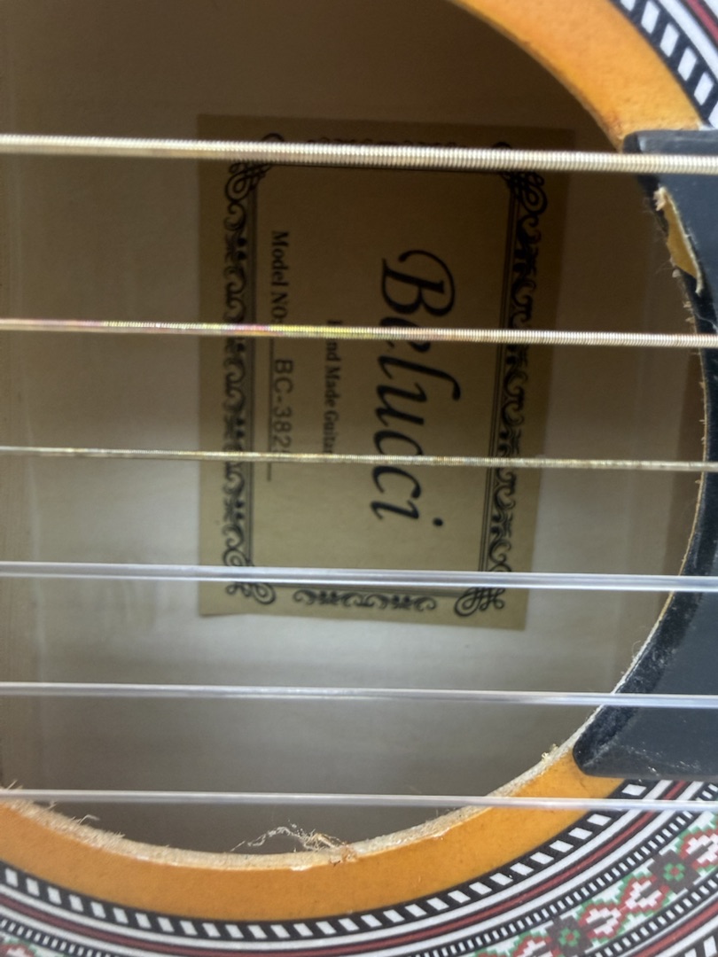 Гитара акустическая Belucci BC3825 SB