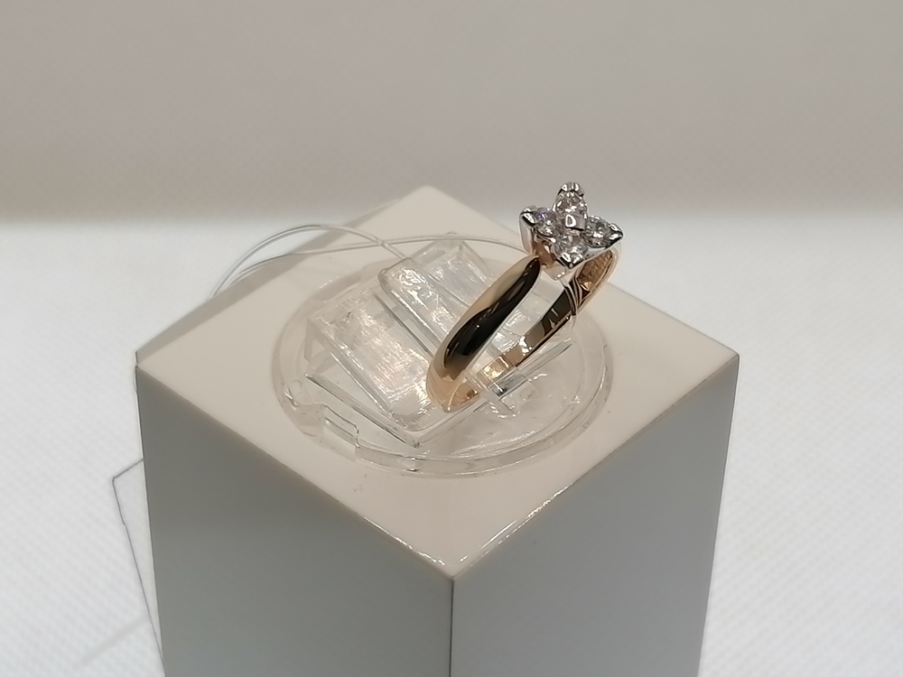 КОЛЬЦО С КАМНЯМИ (Au 585)