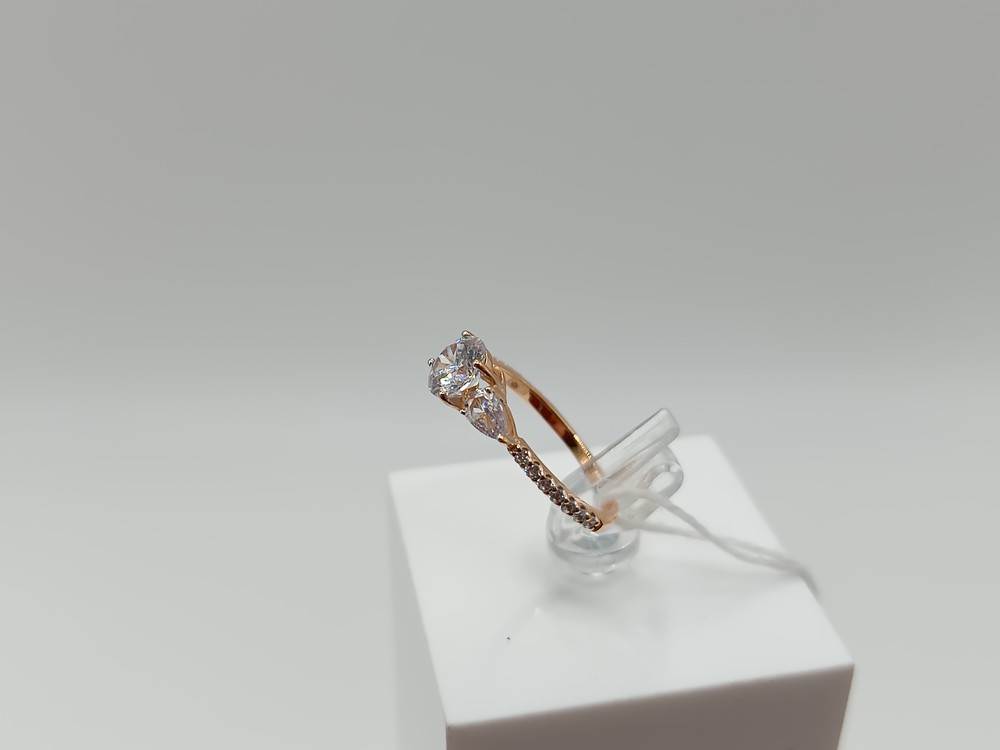 КОЛКМИ585 КОЛЬЦО С КАМНЯМИ (Au 585)