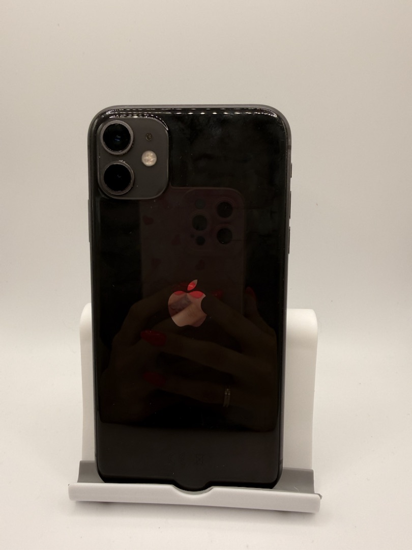 Смартфон Apple iPhone 11 64Gb