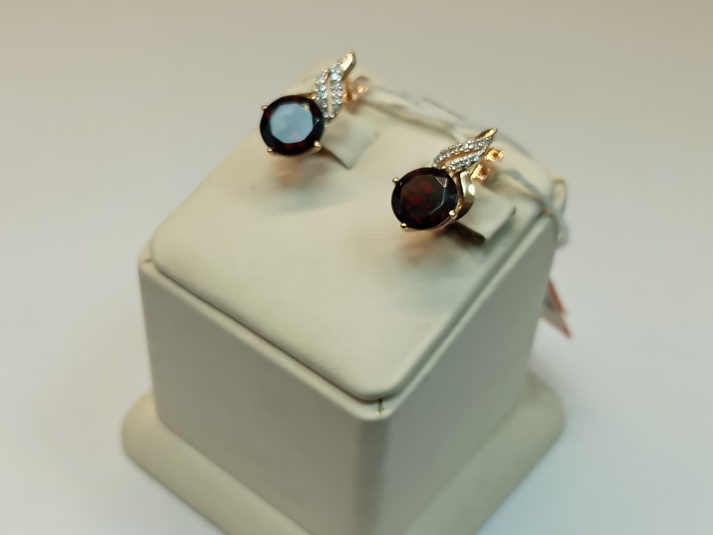 СКМИ585 СЕРЬГИ С КАМНЯМИ (Au 585)