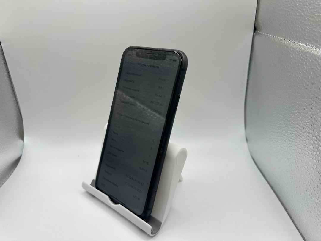 Смартфон Apple iPhone 11 64Gb