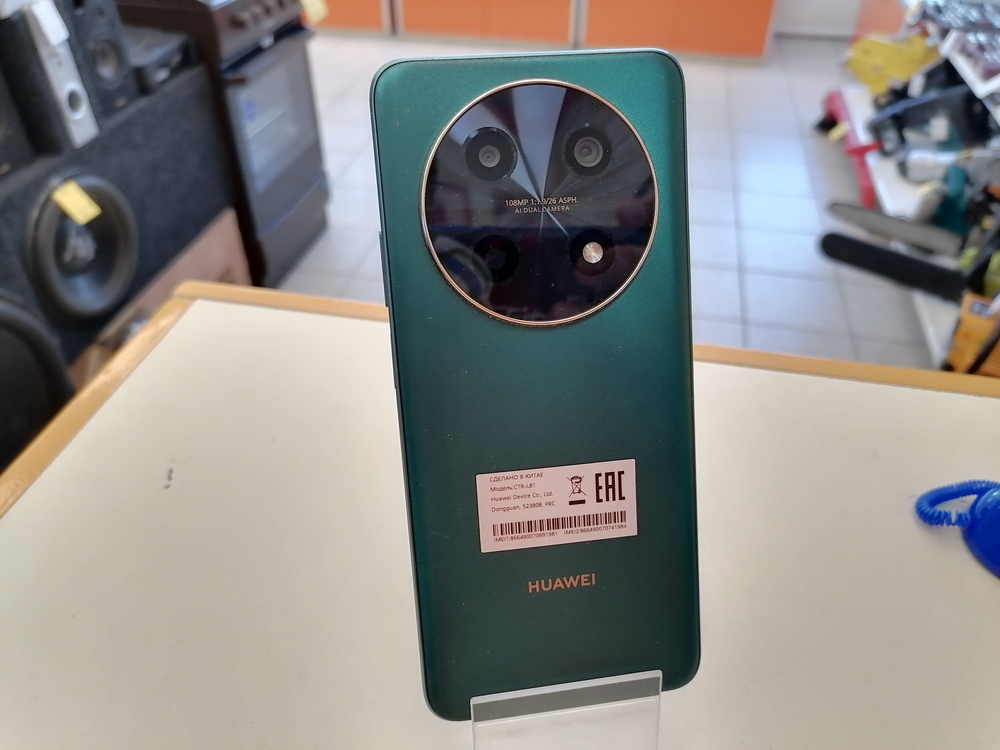 Смартфон Huawei Nova 12i 8/128