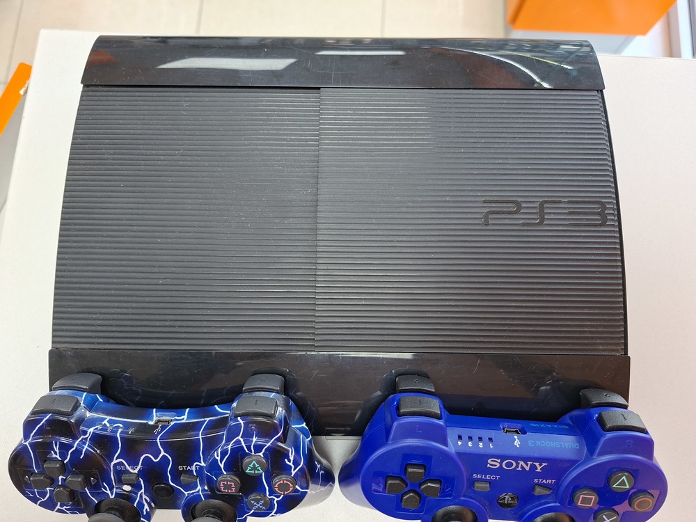 Игровая приставка PlayStation 3 Super Slim 500GB