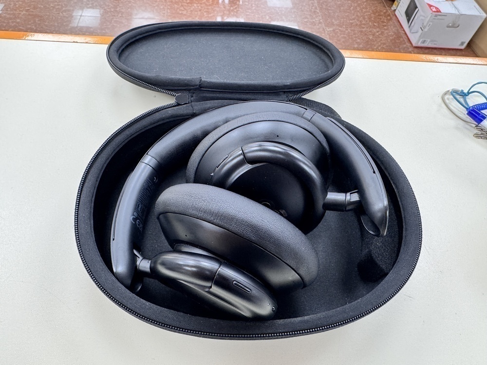 Наушники беспроводные Soundcore Q30