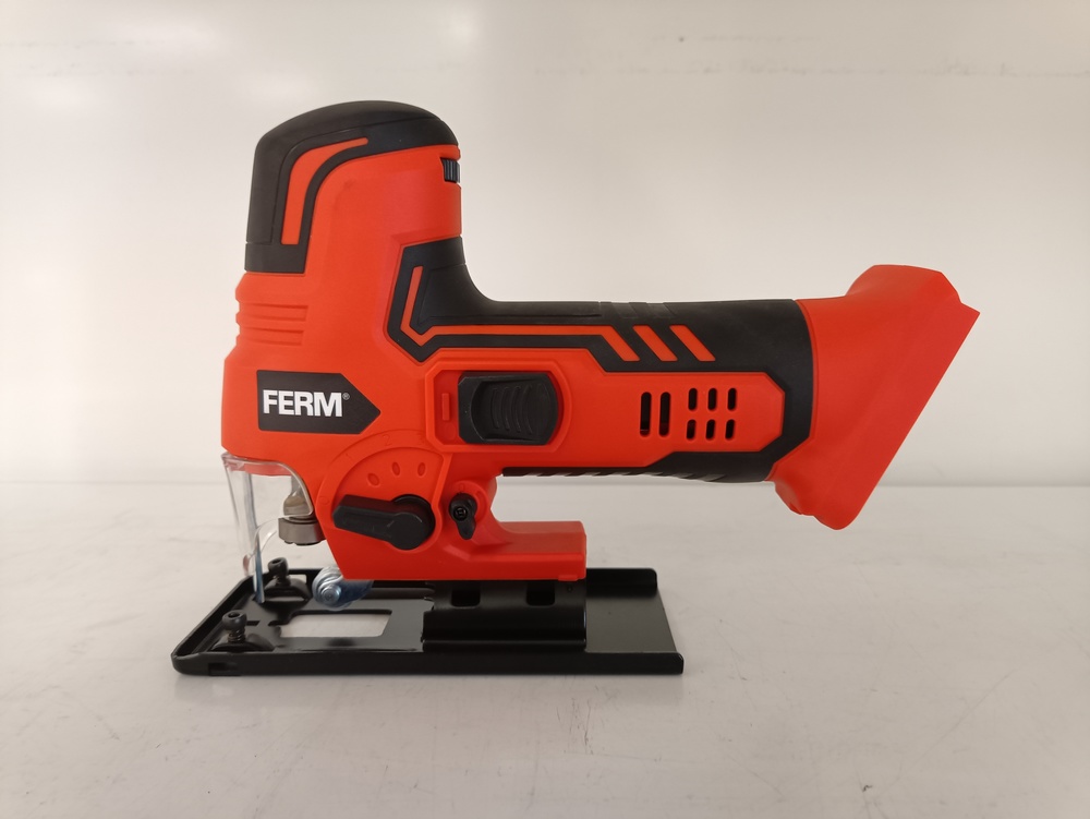 Лобзик Ferm JSM1040