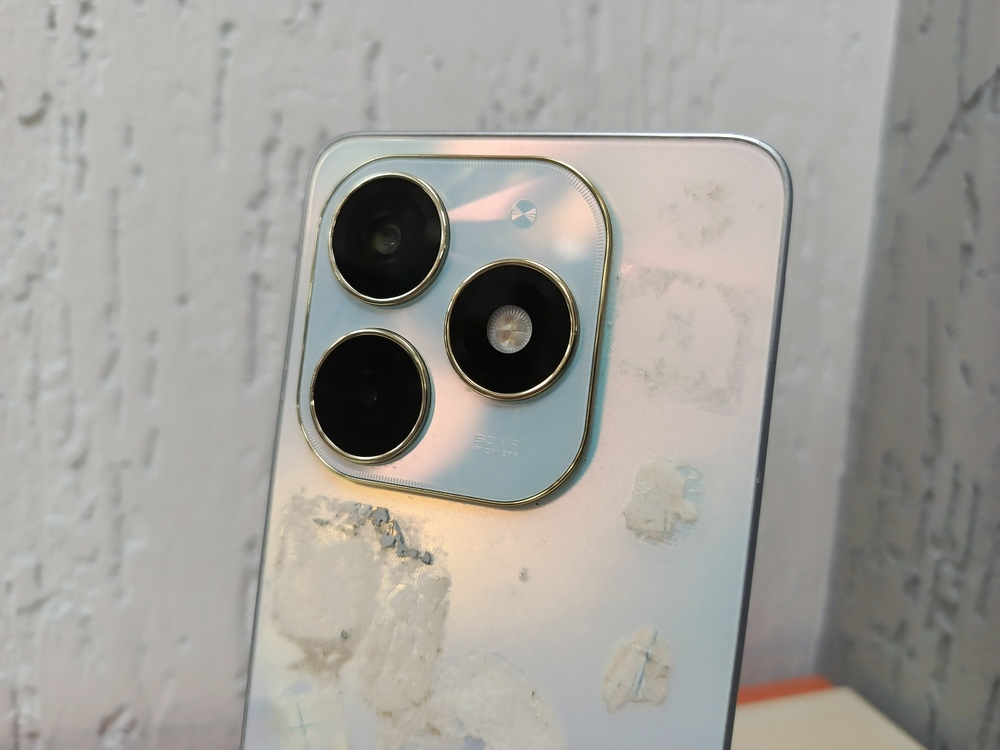 Смартфон Tecno Spark 20 8/128