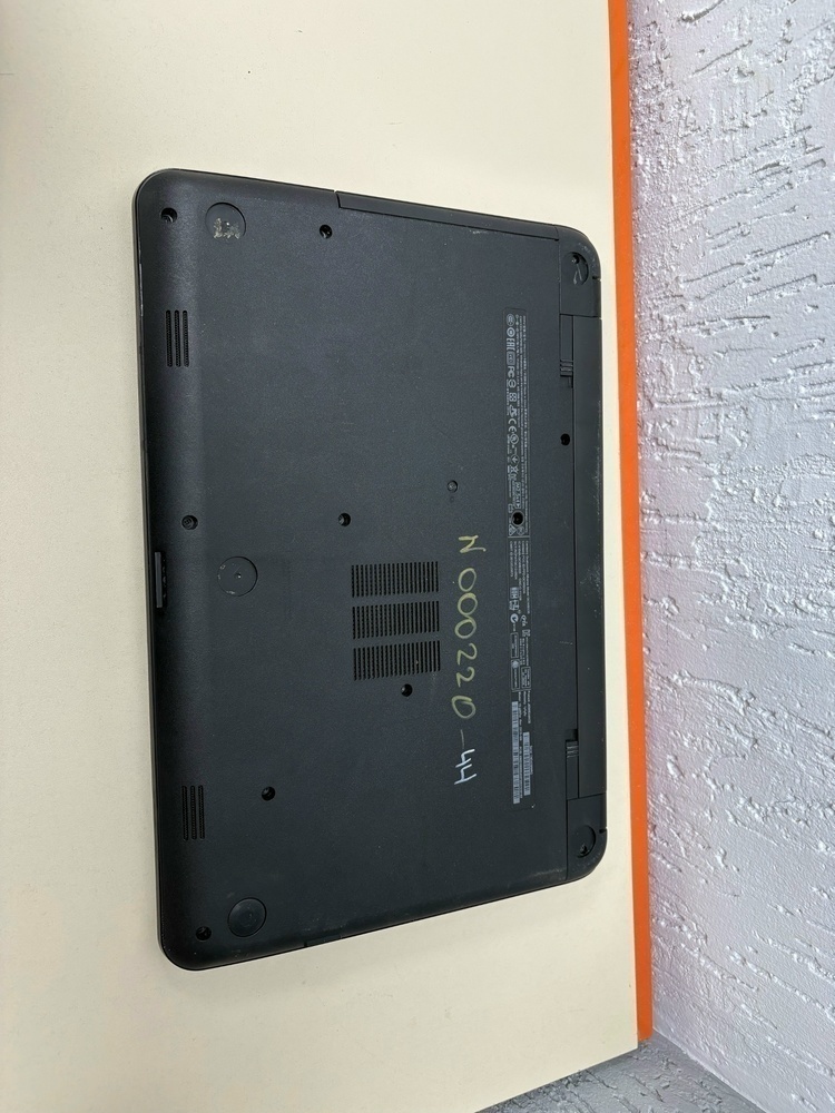 Ноутбук HP; E1-6010, Radeon R2 series, 4 Гб, 120 Гб, Нет