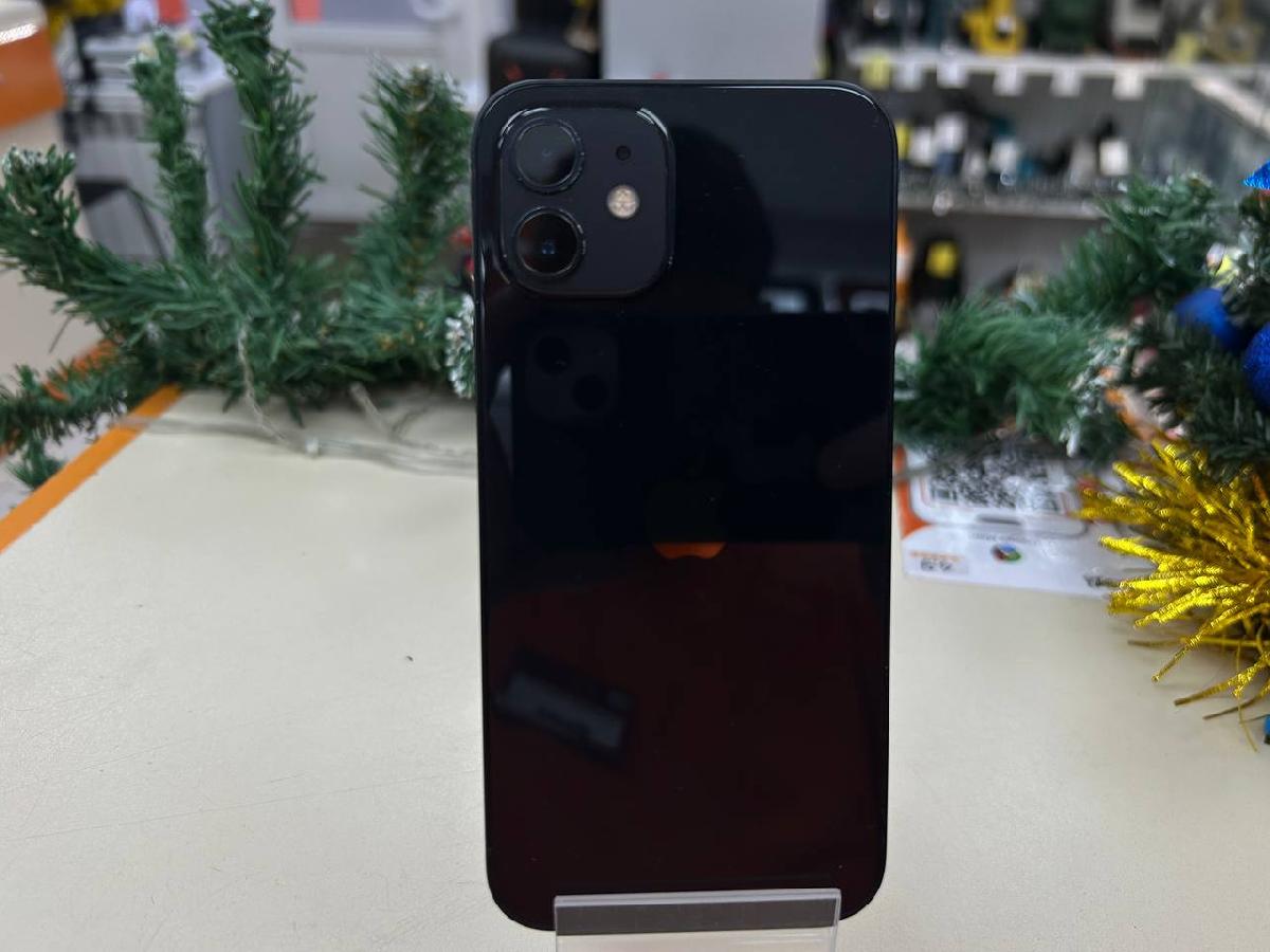 Смартфон Apple iPhone 12 64Gb