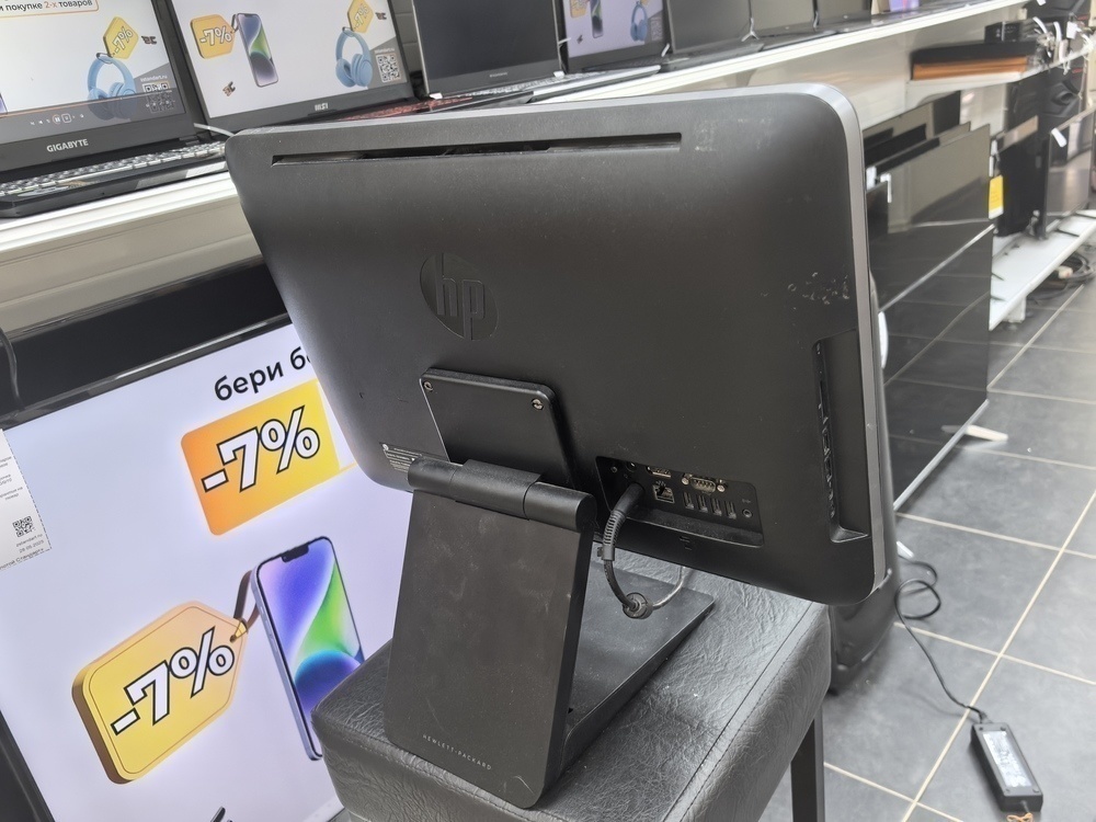 Моноблок HP; Core i3-4160T, Intel HD Graphics 4400, 4 Gb, 128 Гб, Нет